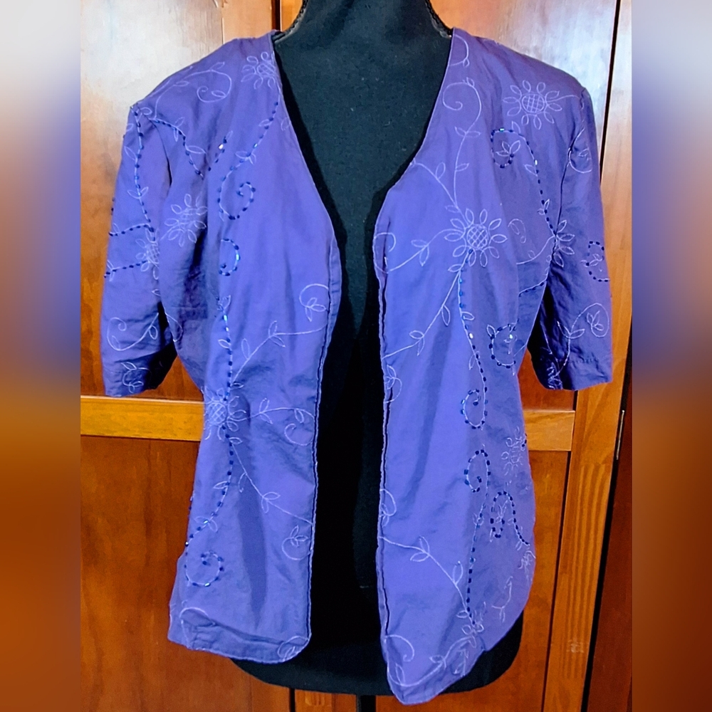 BFA CLASSICS short sleeve cover-up Size L